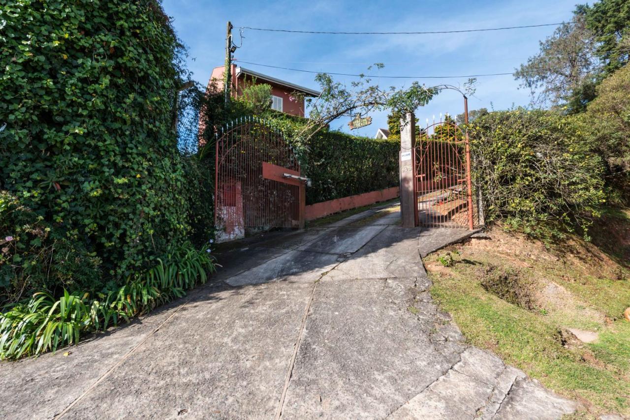 Intimista Com Lareira, Churrasqueira E Vista Fantastica Casa de férias Campos do Jordão